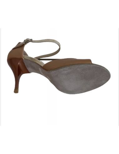 Ladies dance shoes in light copper leather for argentine tango, party or wedding