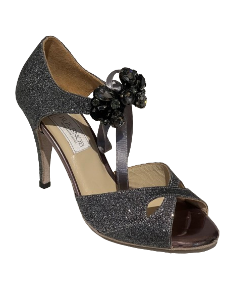 Dance shoes in leather and glitter anthracite with jewellery closure for tango, evening event