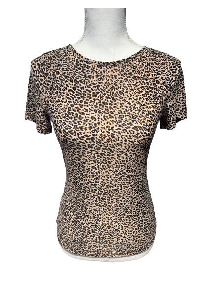 Das sexy Tanztop in leopardprint ist perfekt für Salsa oder Bachata und für Ihren individuellen Stil.