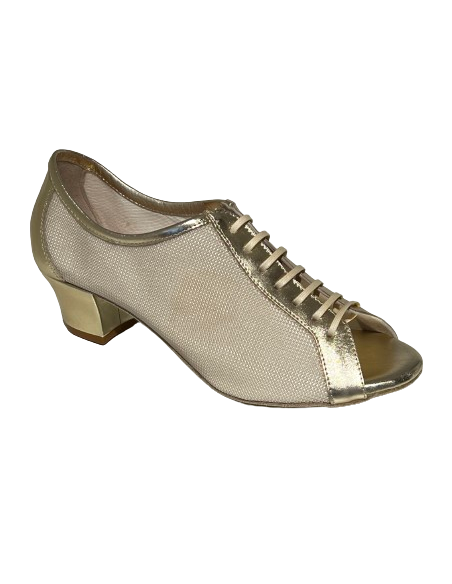 Cette chaussure de danse à lacets pour dames en cuir doré clair est conçue pour l'entraînement au tango ou la linedance