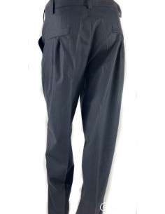 Questi pantaloni per uomo per il tango sono perfetti per la milonga