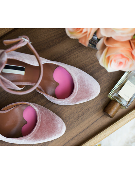 Shoe cushions made of PORON®; stop feet from sliding forwards in dance shoes