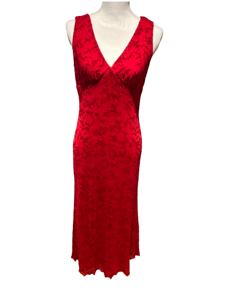 Elégante robe de bal rouge avec décolleté en V pour la danse et la fête