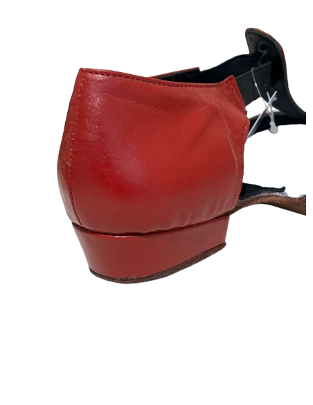 Scarpetta di ballo greca rosso vino per tutti i tipi di danza.
