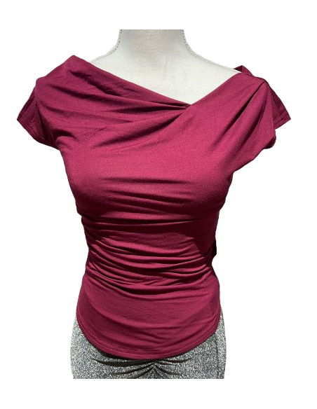 This lovely dance top in magenta is perfect for salsa or tango