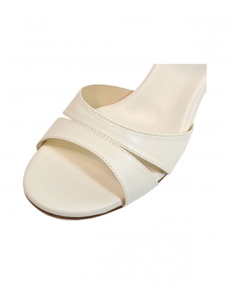 Tanzschuhe Zürich – Madame Pivot Rallies – Tangoschuhe für Damen | Eleganter Komfort