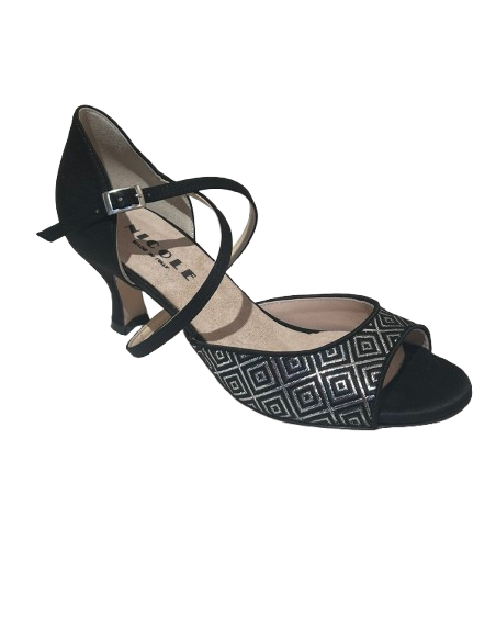 Elegant tango shoes made of satin and leather - Veryfine Dance Shoes Zurich