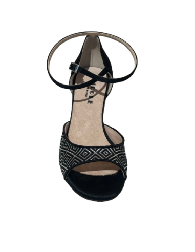 Elegant tango shoes made of satin and leather - Veryfine Dance Shoes Zurich