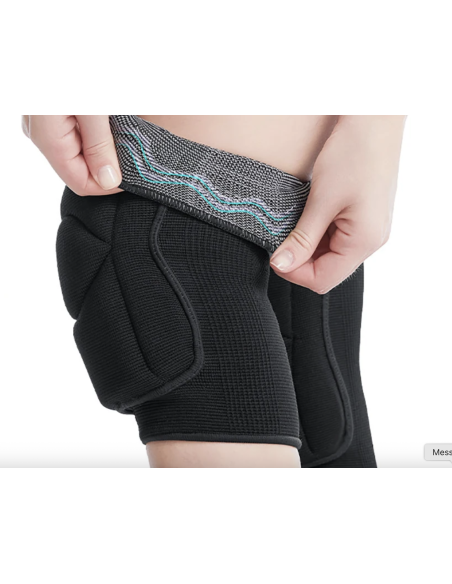 Elasticated knee protector pads in black for Heels Dance Class