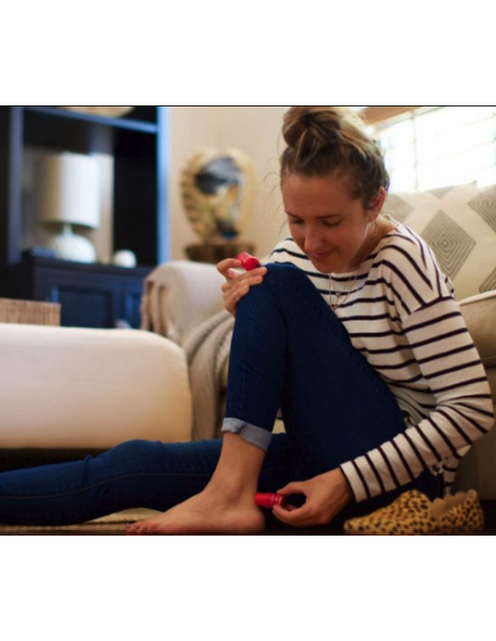 Anti-friction stick to prevent blisters. 100% natural ingredients